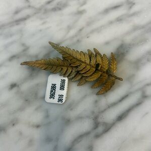 NWT Anthropologie Gold Fern Brooch